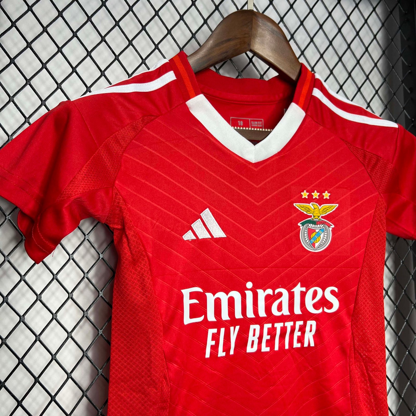 f6769c88949caca73bf1a0baa0f2ac03 2024-2025 KIDS Benfica Home Football Shirt 1:1 Thai Quality - Image 4